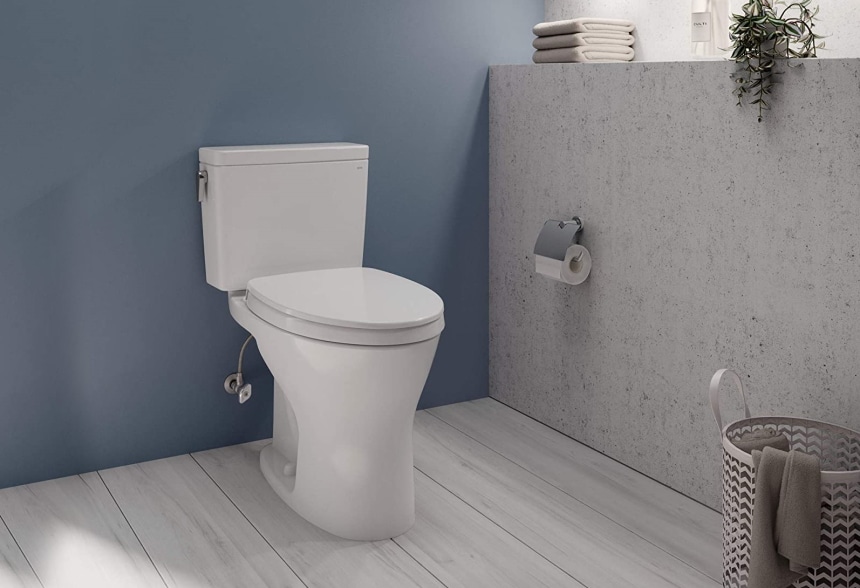 8 Best Dual Flush Toilets to Lower Your Water Bills (Summer 2022)