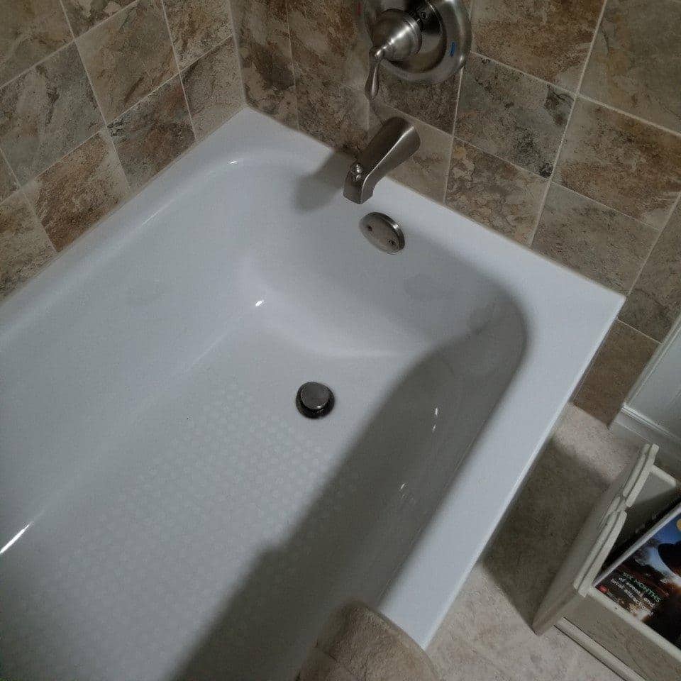 9 Best Alcove Bathtubs InDetail Reviews (Aug. 2021)