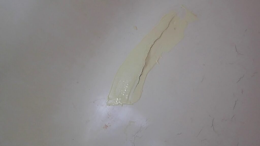 How to Fix a Crack in a Fiberglass Tub - Detailed Guide