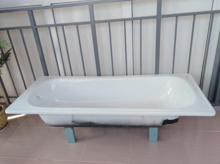 10 Best Bathtub Materials Main Properties, Pros & Cons