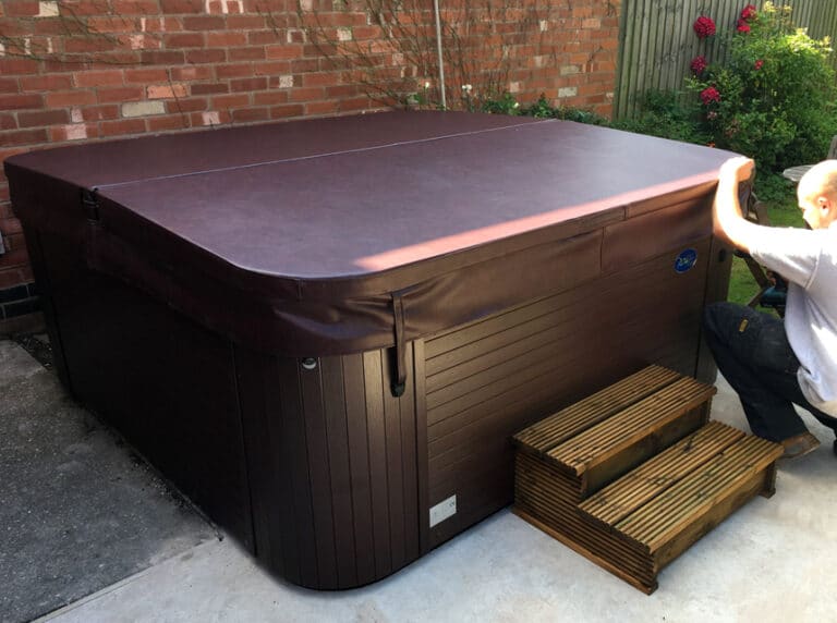 8 Best Hot Tub Covers In Detail Reviews Winter 2024