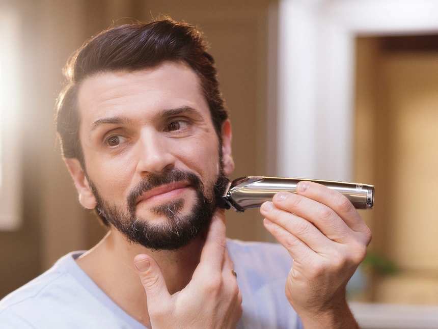 8 Best Wahl Beard Trimmers – Always Look Your Best! (Summer 2022)
